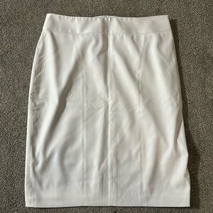 Brand new with tags Limited fully lined pencil skirt in white, size 8